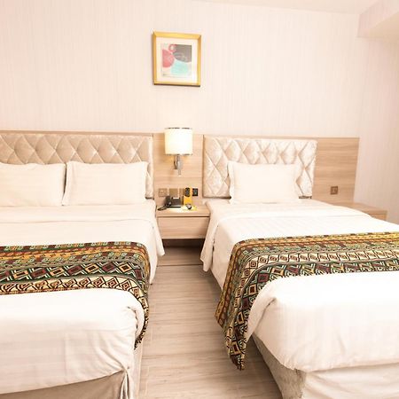 8B Hotel & Spa Ho Chi Minh City Bagian luar foto